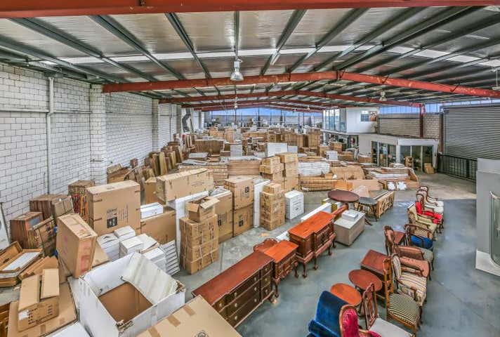 1/1821 Ferntree Gully Road Ferntree Gully VIC 3156 - Image 3