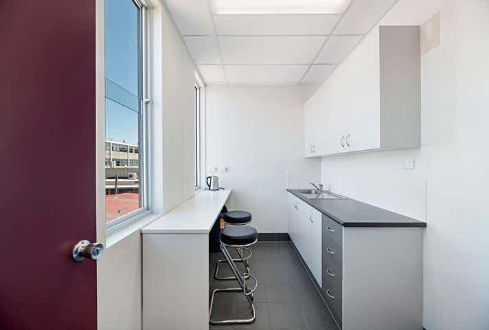 Unit 18, 828 High Street Kew VIC 3101 - Image 8