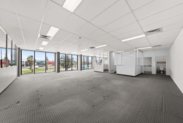 First Floor, 30 Somerton Road Somerton VIC 3062 - Image 4