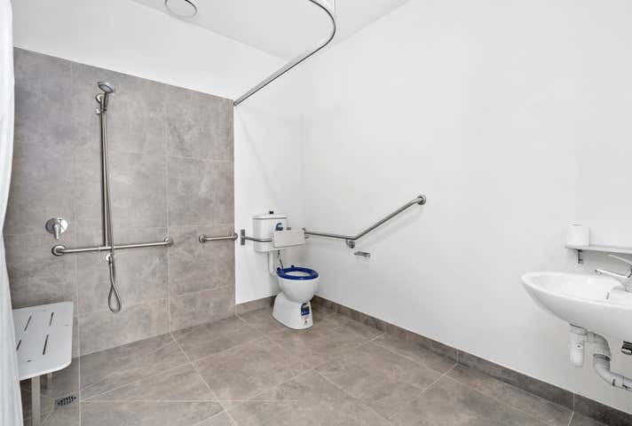 16/11 Newcastle Street Newtown VIC 3220 - Image 4