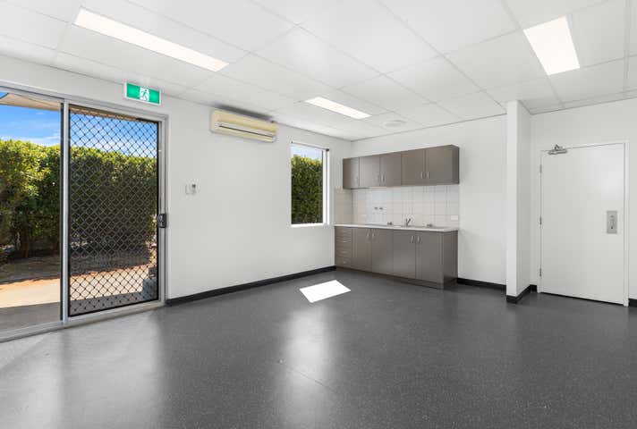 395 Mandurah Road East Rockingham WA 6168 - Image 7