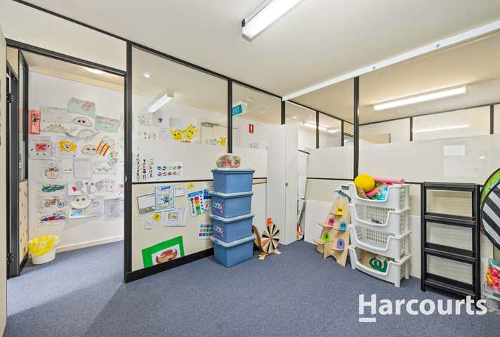 2/11 Dunearn Rd Dandenong North VIC 3175 - Image 2