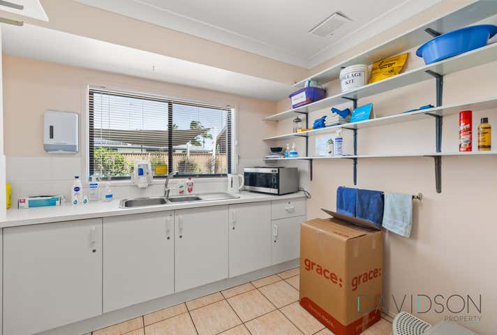 156 Ashmore Road Benowa QLD 4217 - Image 14