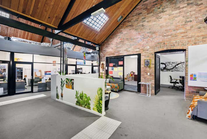 437 Hargreaves Street Bendigo VIC 3550 - Image 2