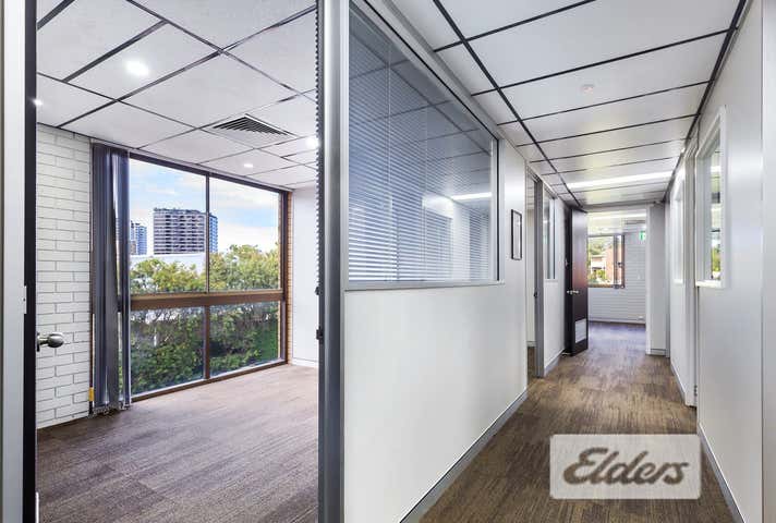 6 Qualtrough Street Woolloongabba QLD 4102 - Image 10