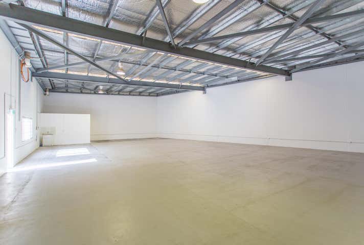 Unit 3, 133 Kelvin Road Maddington WA 6109 - Image 10