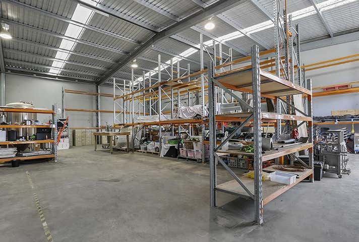 38 Cowie Street North Geelong VIC 3215 - Image 5