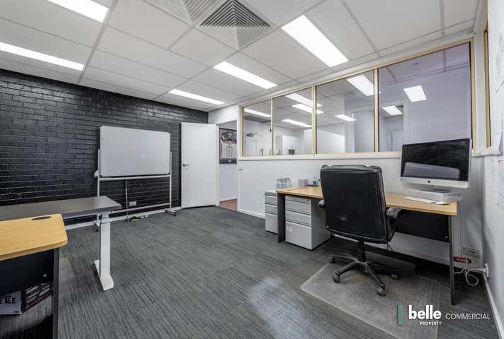 18A/18 Winchcombe Court Mitchell ACT 2911 - Image 9