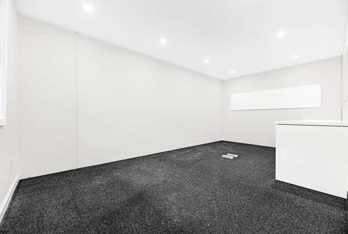 17 Pursue Way Pakenham VIC 3810 - Image 15