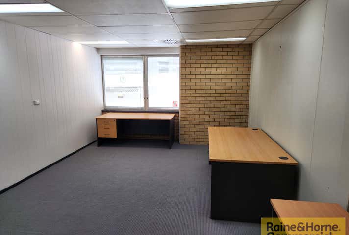 6/2 Benson Street Toowong QLD 4066 - Image 5