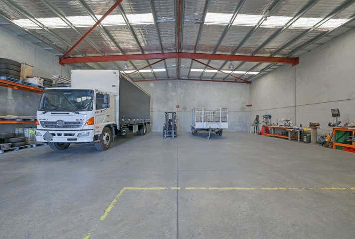 Unit 2, 40 Tacoma Circuit Canning Vale WA 6155 - Image 12