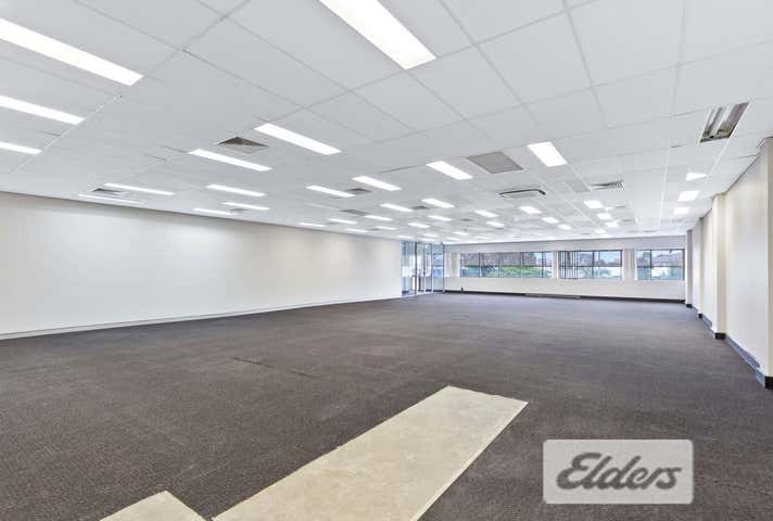 2/449 Logan Road Greenslopes QLD 4120 - Image 3