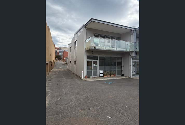 1/3 Pamment Street Fremantle WA 6160 - Image 2