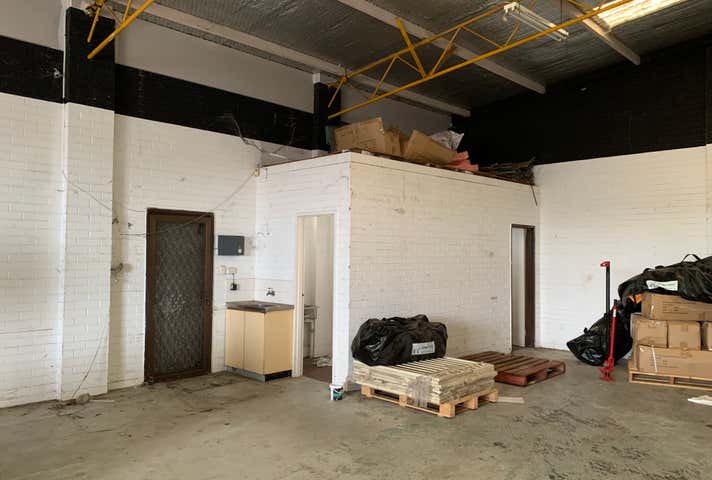 2/30 Canham Way Greenwood WA 6024 - Image 5