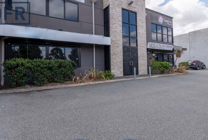 1/437 Yangebup Road Cockburn Central WA 6164 - Image 6