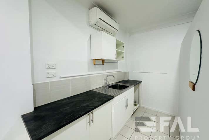 Shop  5, 600 Sherwood Road Sherwood QLD 4075 - Image 8