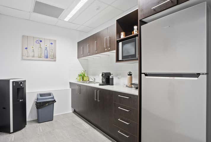 Lakehouse Corporate Centre, Suite 325 34-36 Glenferrie Drive Robina QLD 4226 - Image 6