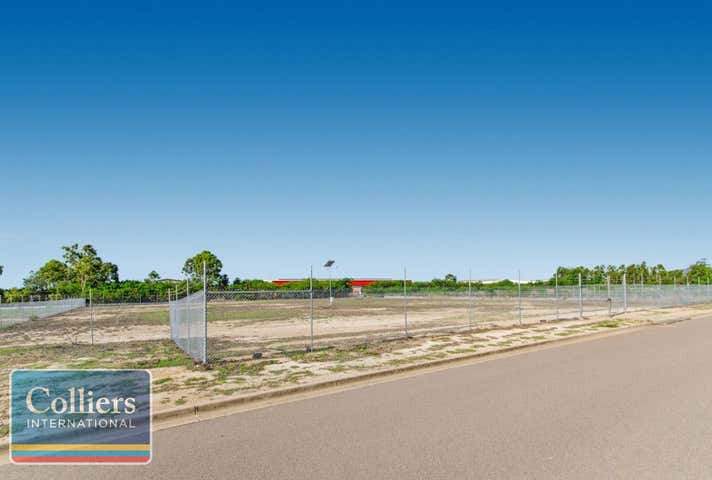 699 Woolcock Street Mount Louisa QLD 4814 - Image 5