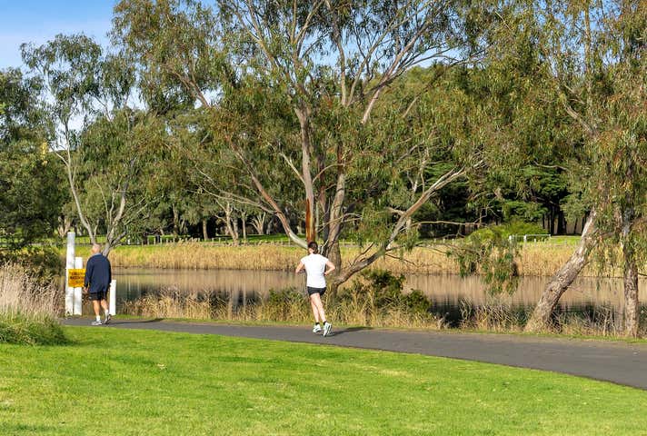 16 Lambert Avenue Newtown VIC 3220 - Image 7