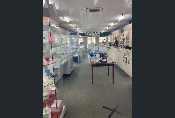 70 Barrack Street Merredin WA 6415 - Image 8