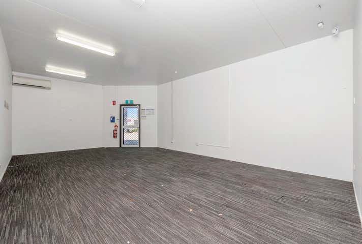 2/38 Pilkington Street Garbutt QLD 4814 - Image 11