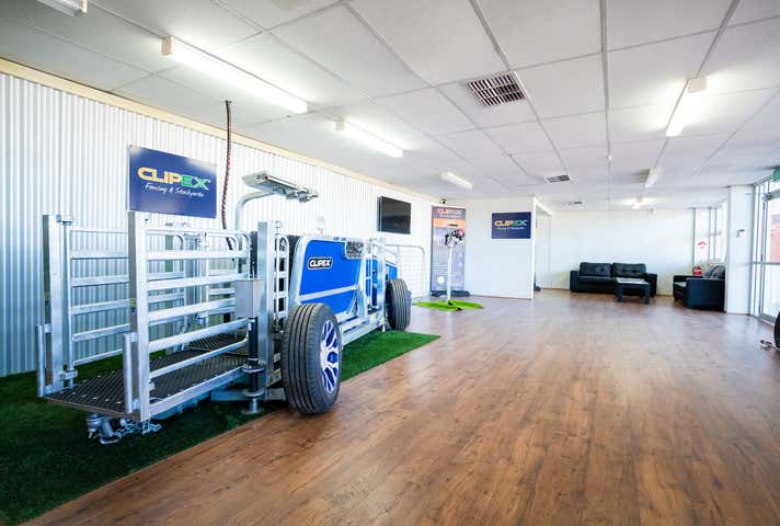 541 Wagga Road Lavington NSW 2641 - Image 15