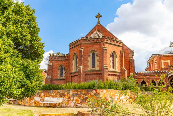 34 Busby South Bathurst NSW 2795 - Image 4