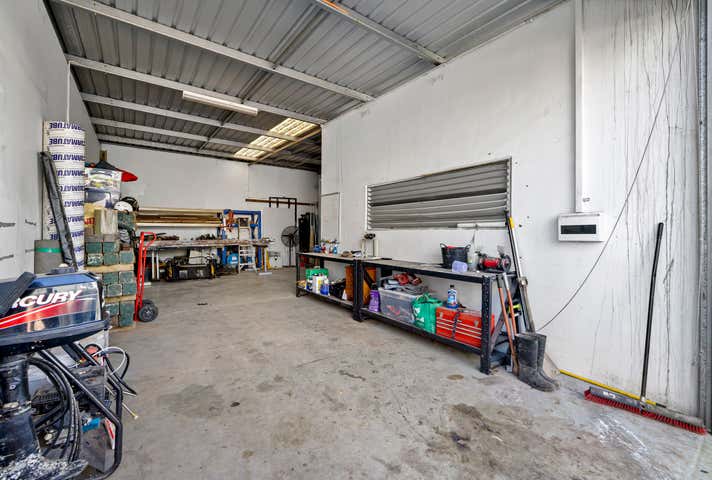 2/127 Bulimba Street Bulimba QLD 4171 - Image 2