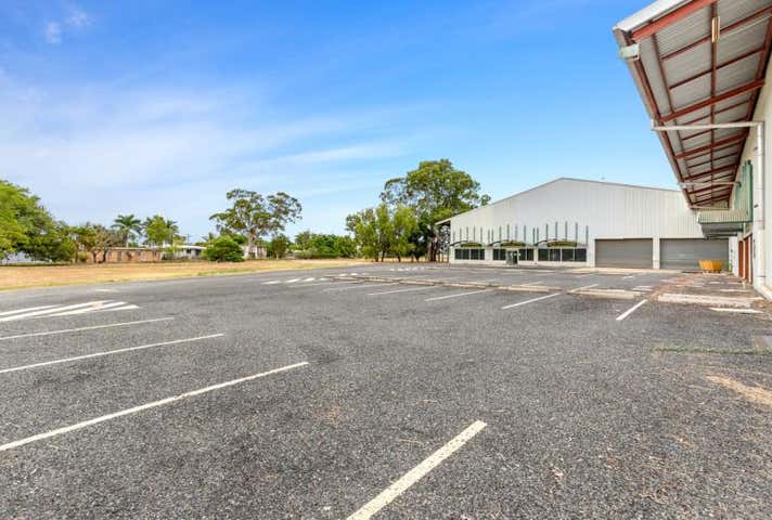 212 Richardson Road Park Avenue QLD 4701 - Image 16