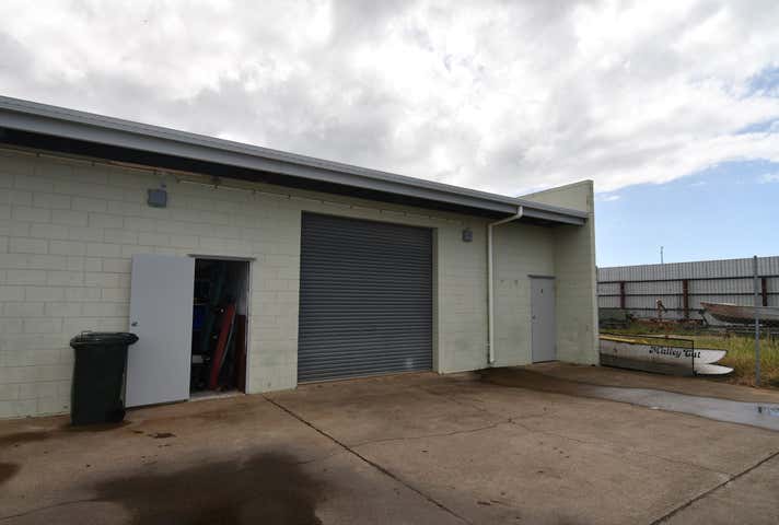 8/43-45 Camuglia Street Mount Louisa QLD 4814 - Image 2