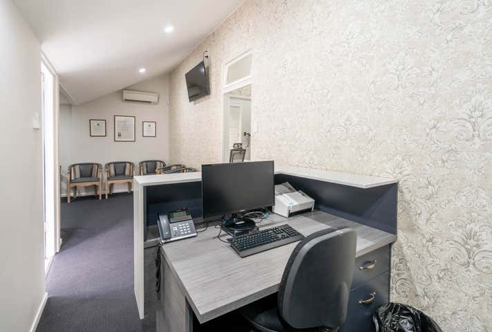 19 Gray Street Ipswich QLD 4305 - Image 5