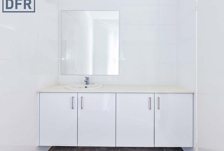 8A Chisham Avenue Kwinana Town Centre WA 6167 - Image 11