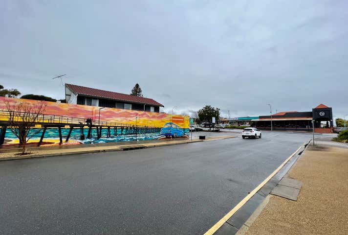 67 Beach Road Christies Beach SA 5165 - Image 35