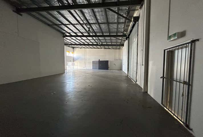 2/88-90 Beach Road Pialba QLD 4655 - Image 9