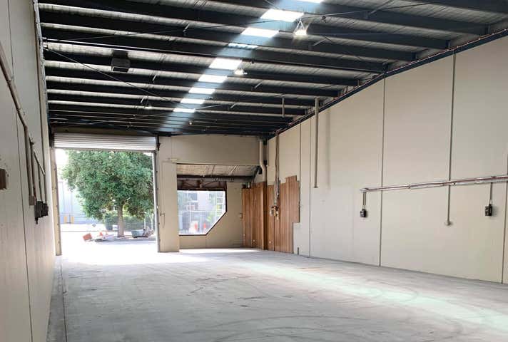 3/32 Fulton Street Oakleigh South VIC 3167 - Image 2