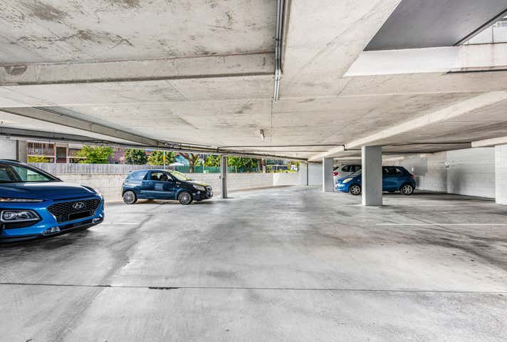 1/426 Logan Road Stones Corner QLD 4120 - Image 6