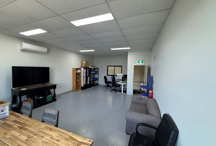 25/10-12 Sylvester Avenue Unanderra NSW 2526 - Image 6