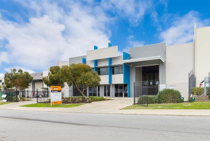 37 Horus Bend Bibra Lake WA 6163 - Image 1