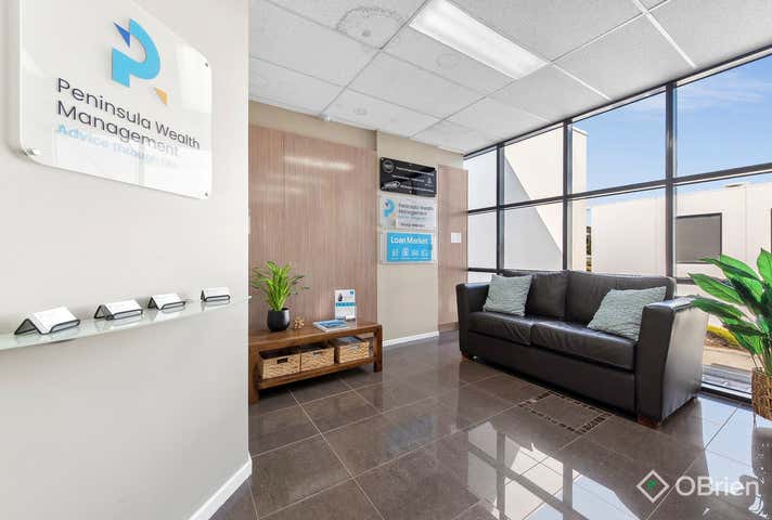 7/3 Torca Terrace Mornington VIC 3931 - Image 4