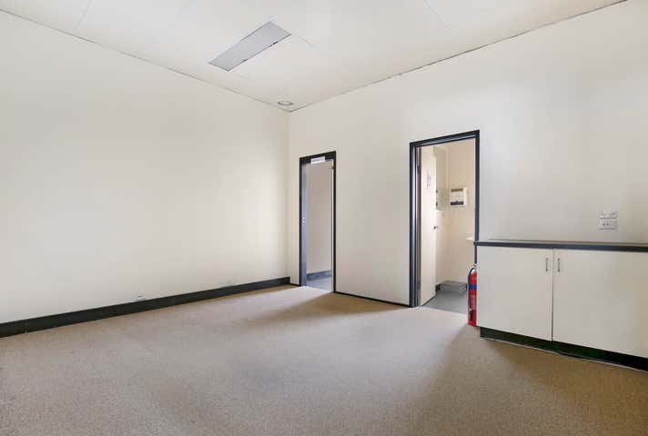 Unit 5 & Unit 6, 134 Pascoe Vale Road Moonee Ponds VIC 3039 - Image 5