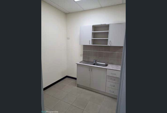 25 Fordholm Road Hampton Park VIC 3976 - Image 4