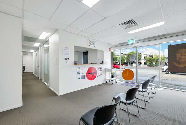 3/12 Ken Tubman Drive Maitland NSW 2320 - Image 2