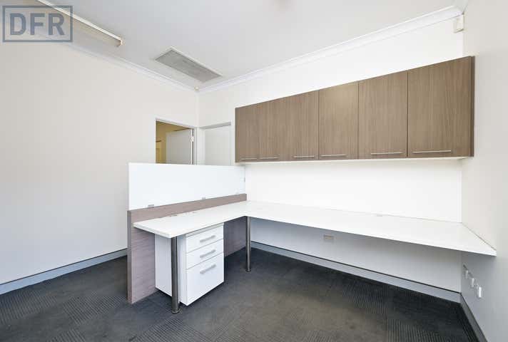 11 Winchester Road Bibra Lake WA 6163 - Image 14