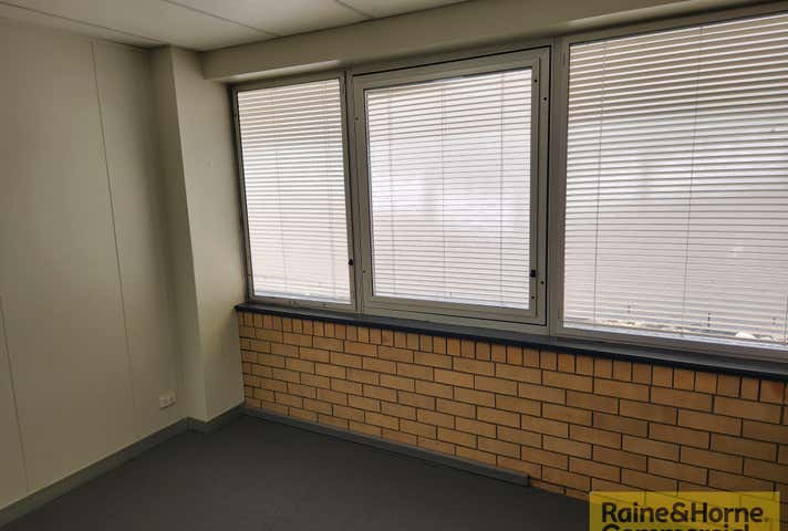 6/2 Benson Street Toowong QLD 4066 - Image 4