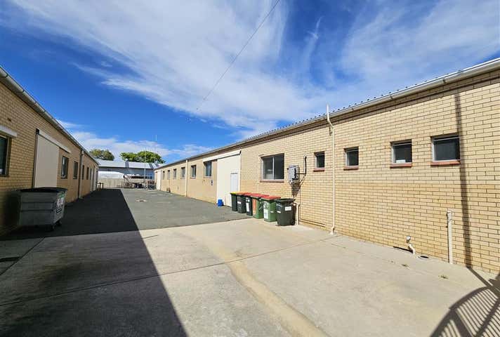 21 River Road Bayswater WA 6053 - Image 15