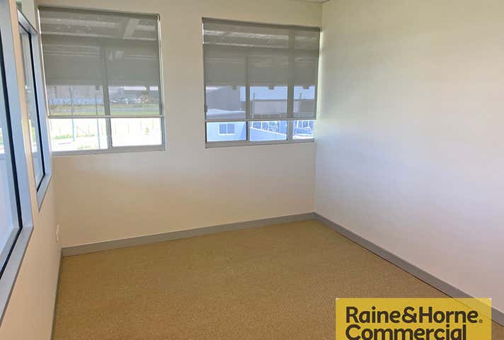 44/302 South Pine Road Brendale QLD 4500 - Image 9