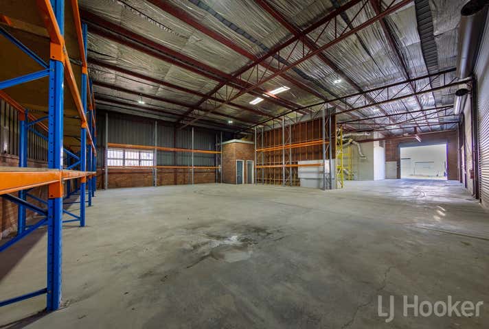 7 Foster Street Queanbeyan East NSW 2620 - Image 8