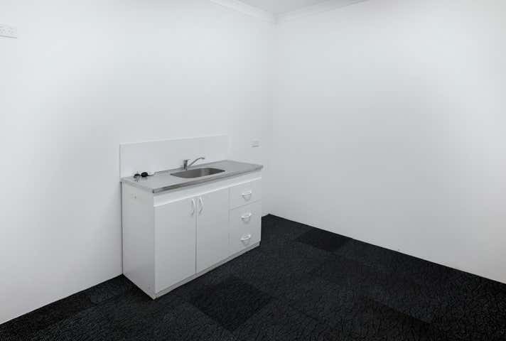 Unit A & B, 35 Tacoma Circuit Canning Vale WA 6155 - Image 12