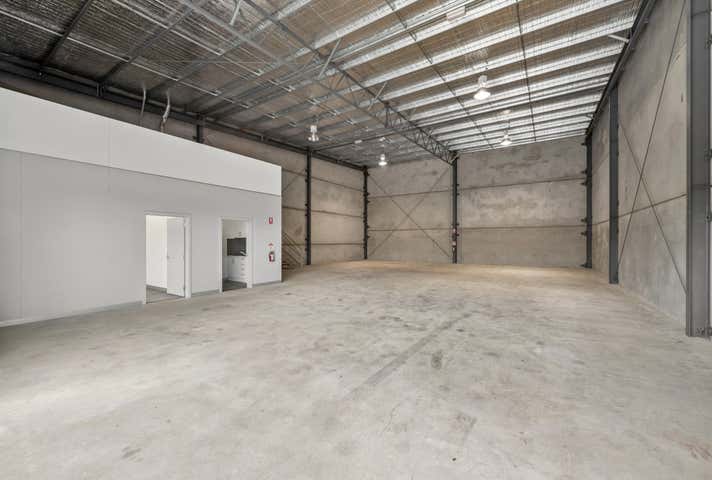 10B Roanoak Court East Bendigo VIC 3550 - Image 3