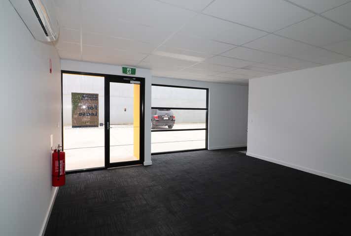 4/13A Elite Way Carrum Downs VIC 3201 - Image 2